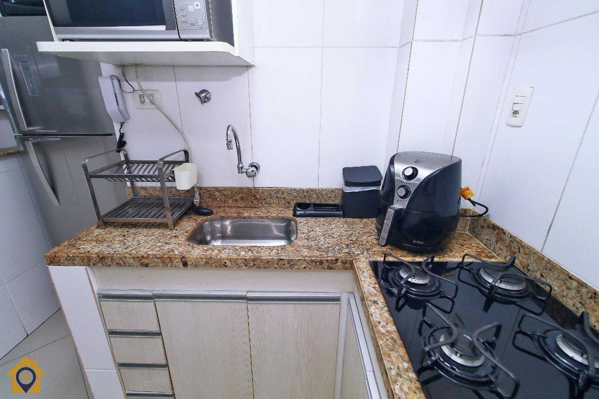 Charmoso E Bem Decorado 200m Da